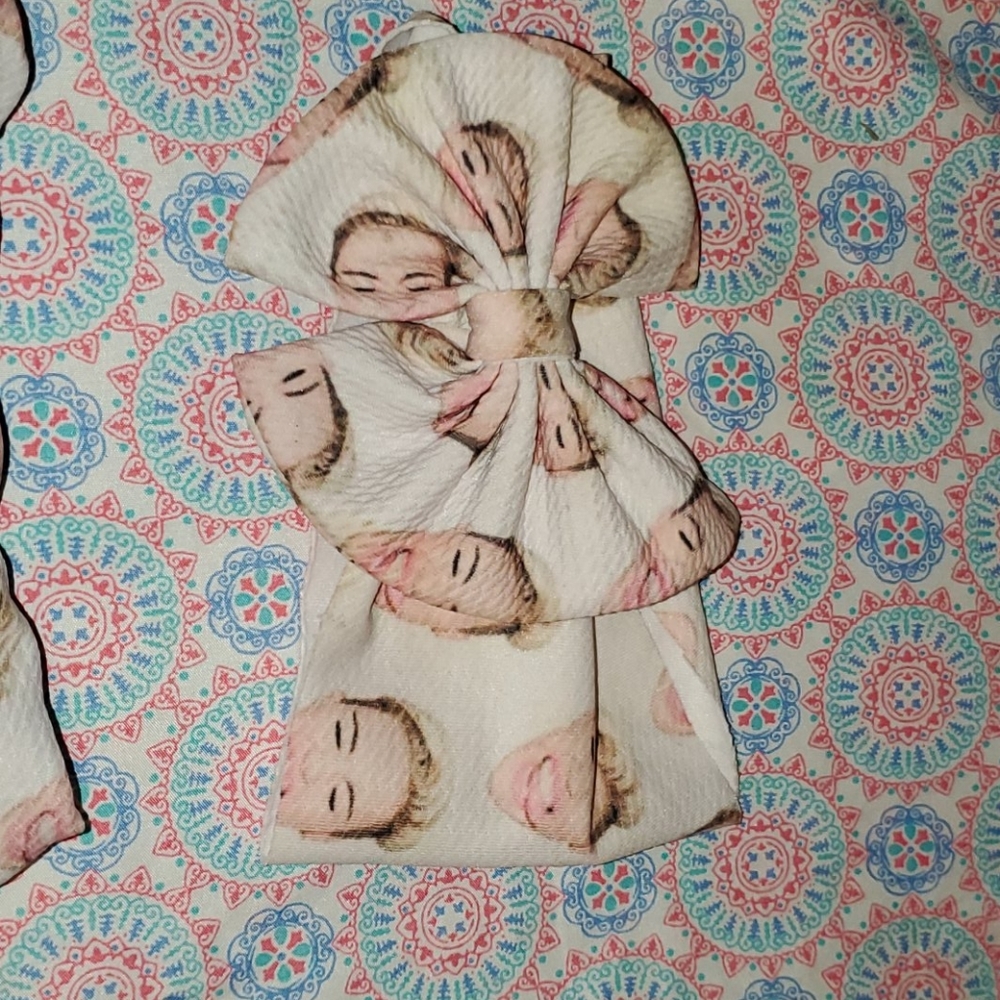Miley Cyrus Bummies and Bow